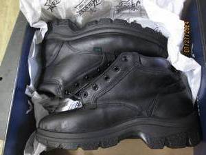 lot 133 image: thorogood boot size 10 M...