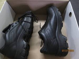 lot 138 image: thorogood softstreets womens double track oxford size 9m