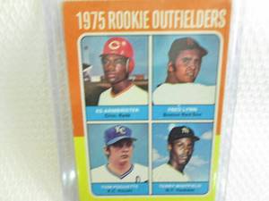 lot 2 image: 1975 Topps Fred Lynn Rookie Card...