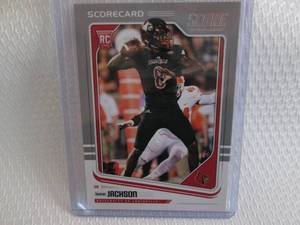 lot 9 image: 2018 Score Lamar Jackson Rookie Car...
