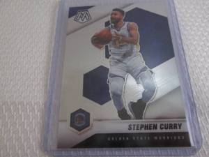 lot 15 image: 2020-21 Mosaic Stephen Curry Card...