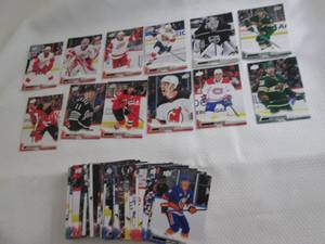 lot 22 image: 2022-23 Upper Deck Hockey Cards...
