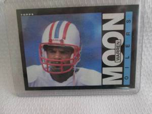 lot 42 image: 1985 Topps Warren Moon Rookie Card...