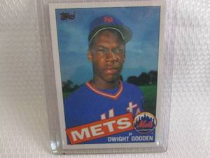 lot 89 image: 1985 Topps Dwight Gooden Rookie Car...