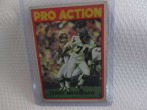 lot 138 image: 1987 Topps Terry Bradshaw Pro Actio...