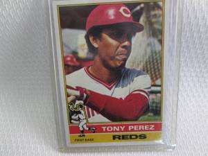 lot 154 image: 1976 Topps Tony Perez Card...