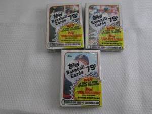 lot 166 image: 3 1989 Topps Cello Baseball Packs...