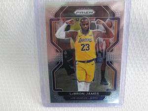 lot 174 image: 2021-22 Prizm LeBron James Card...