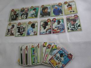 lot 234 image: 1979 Topps Football Cards...