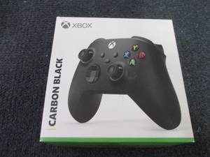 lot 279 image: Microsoft Xbox Series XS Controlle...