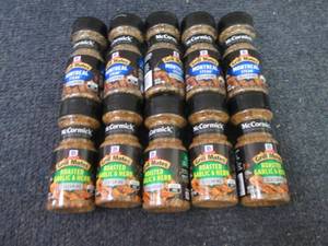 lot 321 image: 10- McCormick Grill Mate Assorted S...