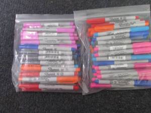 lot 330 image: Assorted Colors Sharpies Ultra Fine...