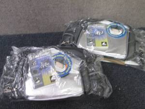 lot 340 image: 2 Glacier Gear 6- Can Coolers with ...