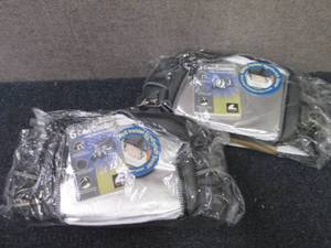 lot 345 image: 2 Glacier Gear 6- Can Coolers with ...