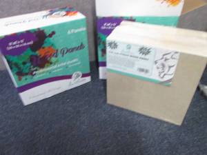 lot 405 image: 2-6 pks Daveliou 8x8 Wood Canva...