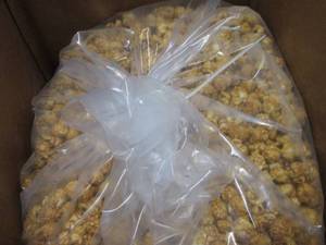 lot 478 image: 18 lb Gourmet Caramel Corn...