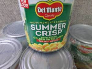 lot 556 image: 12- 11 oz Del Monte Summer Crisp Sw...