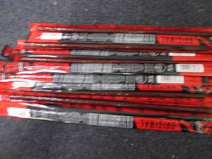 lot 581 image: 12 Jack Links Snack Sticks...