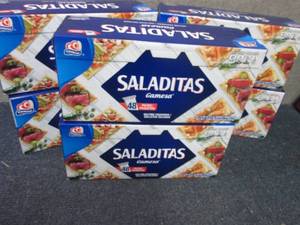 lot 590 image: 6- 18.6 oz Saladtas Saltine Cracker...