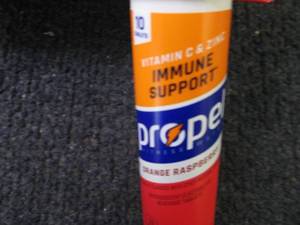 lot 531 image: 8- 10 ct tubes Propel Orange Raspbe...