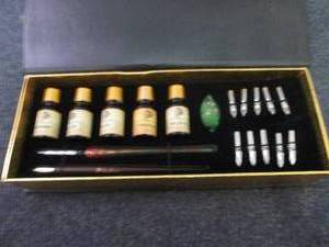 lot 390 image: 2-20pc Professional Quality Complet...