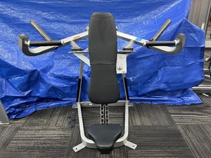 lot 24 image: Cyber Converging Plate Loaded Overhead Press 5222-90