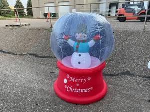 lot 342 image: MUMTOP Inflatable Snowman Outdoor Snow Globe Inflate with LED Lights