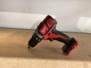 lot 570 image: Milwaukee M18 Li-Ion Cordless Compact Electric Drill Driver 12