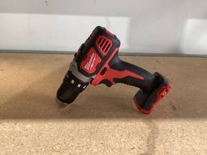 lot 573 image: Milwaukee Cordless DrillDriver, Bare, 18.0V, 12 Model 2606-20