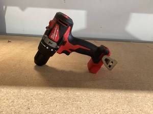 lot 580 image: Milwaukee M18 18V Li-Ion Compact Brushless Cordless 12 DrillDriver