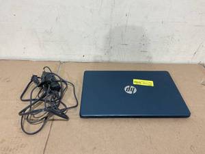 lot 5 image: HP 15.6 FHD Laptop, Intel Core i7-1165G7 15-dy2762wm