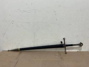 lot 7 image: Officially Licensed United Cutlery Lord of The Rings LOTR Anduril Sword of King Elessar