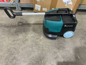 lot 9 image: Pakroman Portable Commercial Floor Scrubber Machine