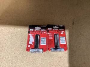 lot 589 image: LOT OF 2 Milwaukee REDLITHIUM USB 3.0 Battery