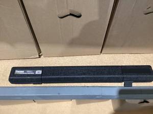 lot 598 image: Steelman 12-Inch Drive 30-250 ft-lb Micro-Adjustable Torque Wrench