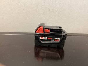 lot 64 image: Milwaukee 48-11-1850 M18 Redlithium 5.0Ah Battery