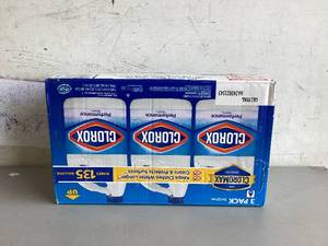 lot 468 image: 3PCS Clorox Bleach Liquid Cleaner for Laundry and Bathroom, HE Performance Bleach, 121 oz