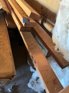 2x4s, vinyl siding, aluminum soffit