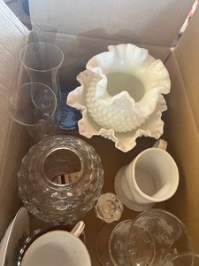 lot 37 image: Box Of Dishes