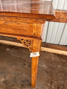 lot 42 image: nice wood table