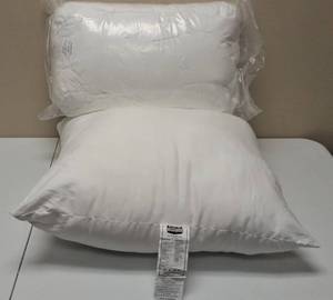 Utopia Bedding  Throw Pillows Insert (Pack of 2, White) - 26 x 26 Inches Bed and Couch Pillows