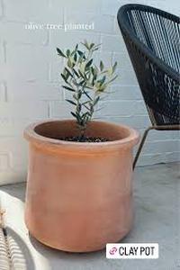 lot 72 image: 15 in. Clay Tall Modern Modesto Planter
