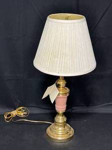 lot 78 image: VTG Table Lamp Gold Tone and Mauve Body Untested