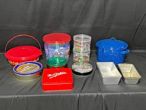 lot 85 image: Blue Pot with Lid, 3 Bread Loaf Baking Pans and Fun Christmas TinsFood Storage Containers