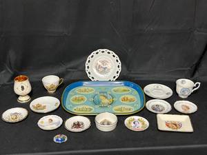 lot 109 image: Large Lot of Beautiful VTG and Collectible Queen Elizabeth II Memorabilia - Excellent Condition - List in Description inc 24K Gold Accents