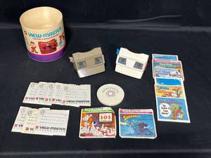 lot 113 image: 2 Vintage View Masters, Collectible View Master Discs, Booklets, View Master Disc Case and Other Misc. Discs