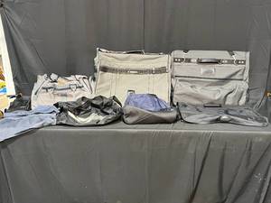 lot 127 image: Great Condition Samsonite Garment Luggage Bags and Variety of DuffleWeekender Bags
