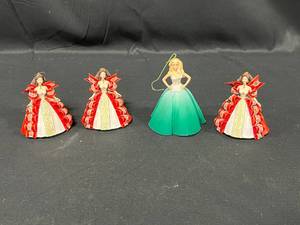 lot 130 image: Lot of Disney Princess Ornaments in Excellent Condition