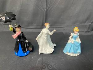 lot 118 image: Miniature Royal Dalton Figurine with Disney Figurines
