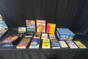 lot 133 image: Large Lot of Books and Games